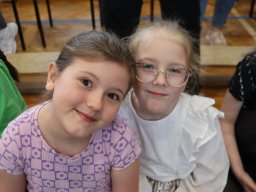 49081113011368337249112418212542702133246419n